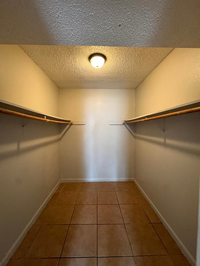 Building Photo - 8721 Coy Ave