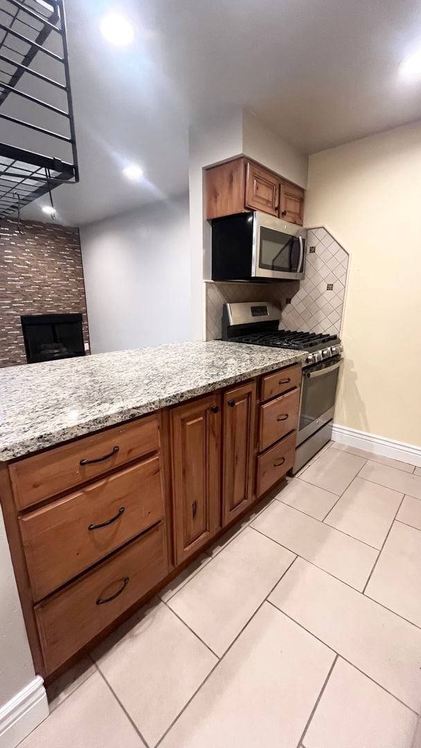 Building Photo - 1 Bedroom/1 Bathroom unit in South Ogden