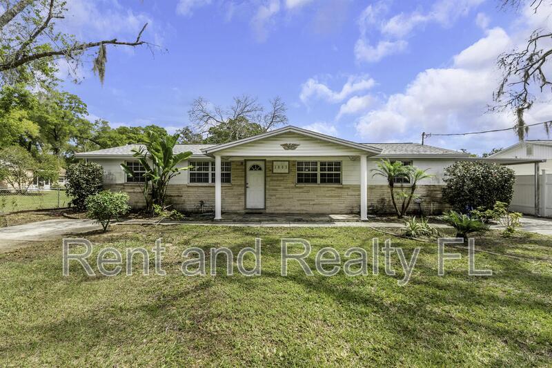 Foto principal - 1805 N Taylor Rd