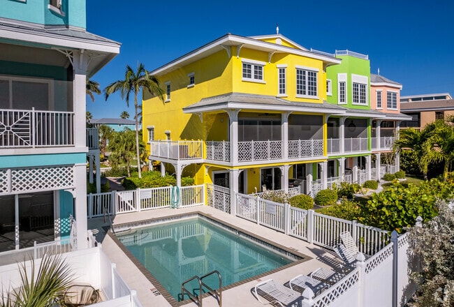 Building Photo - South Beach Village