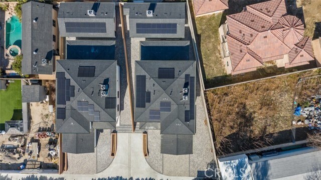 Foto del edificio - 12937 Kilikia Dr