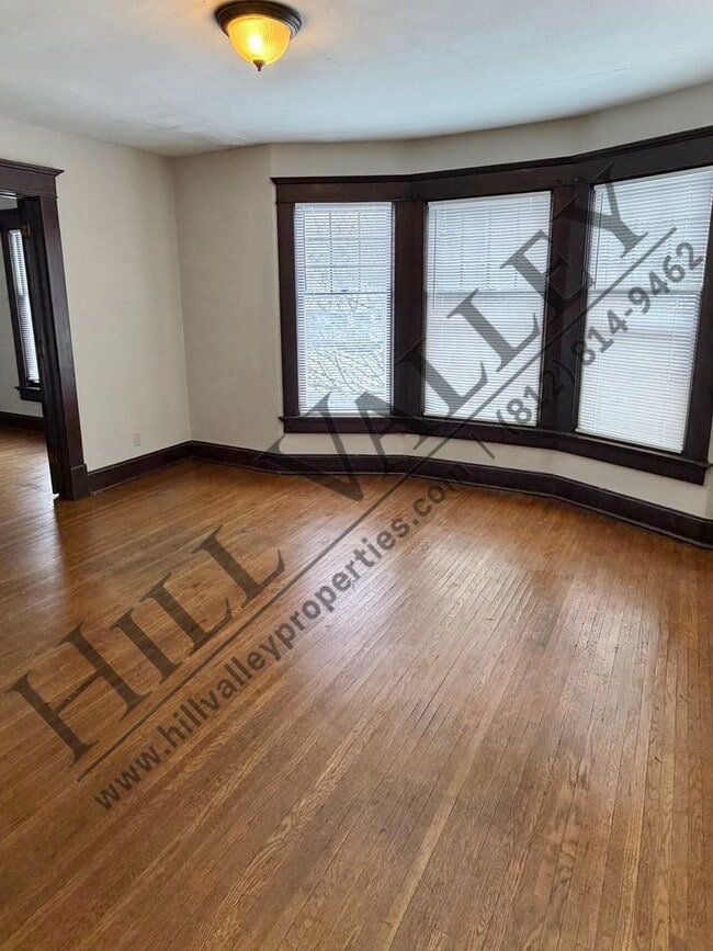 Building Photo - 1623-1623 1/2 Ohio St