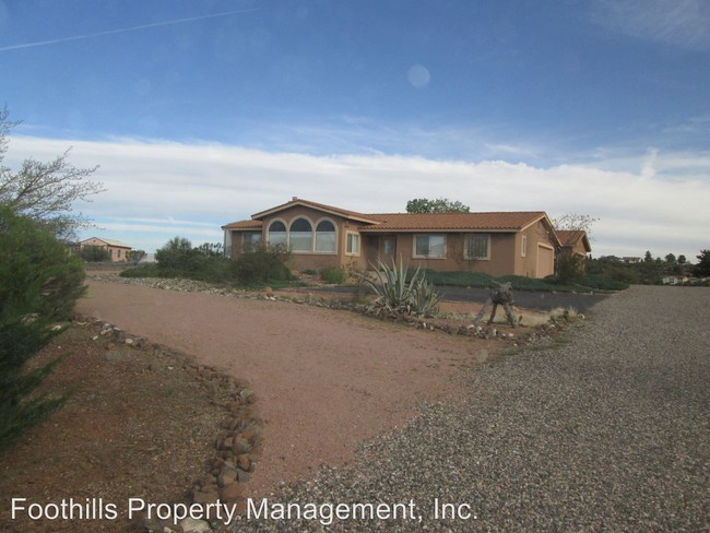 Building Photo - 1840 Montezuma Heights Rd