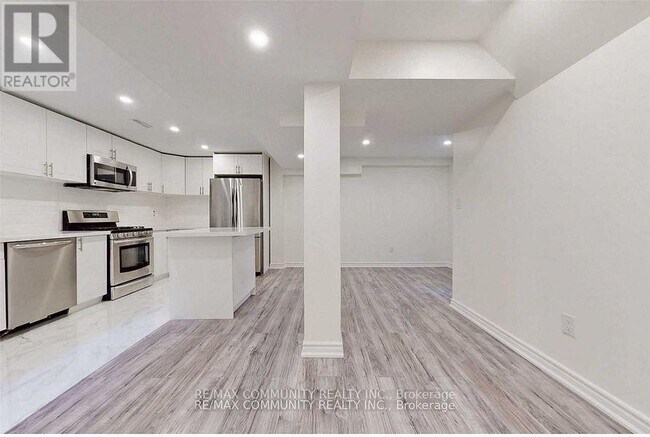 Photo du bâtiment - 16 Litner Crescent