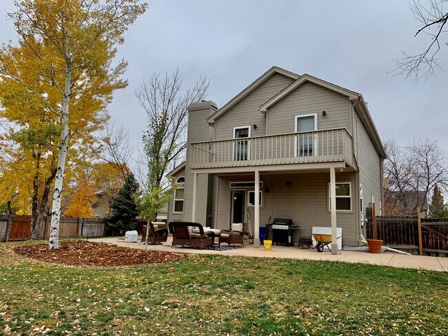 Building Photo - Gorgeous Gunbarrel Home for Lease! Amazing...