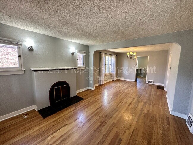 Foto del edificio - 4821 W 31st Ave