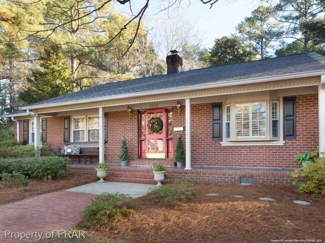 Building Photo - 2616 Westchester Dr