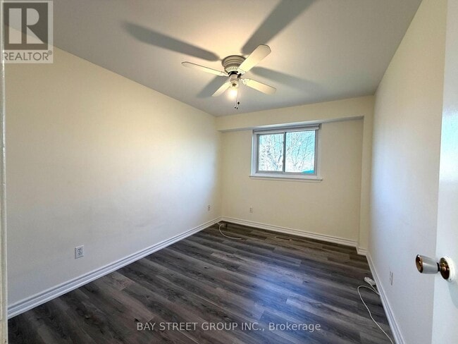 Building Photo - 445 Harcourt Dr