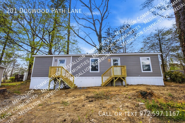 Building Photo - 201 Dogwood Path Ln