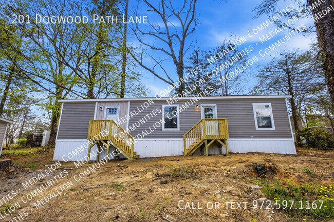 Foto del edificio - 201 Dogwood Path Ln