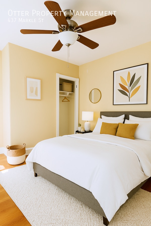 Building Photo - 437 Markle St