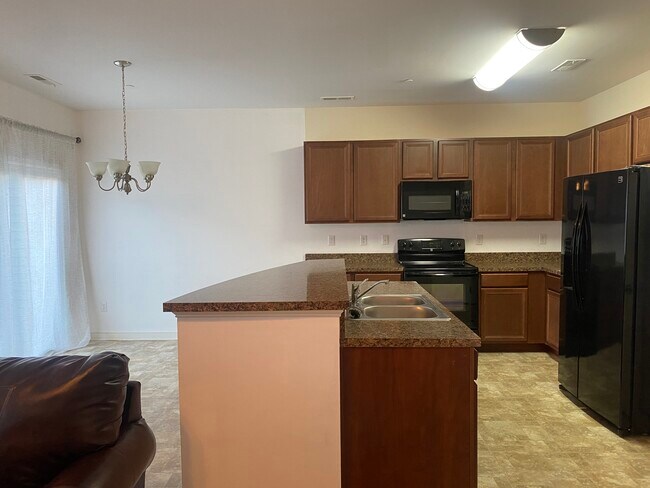 Foto del edificio - 72 Zenith Loop