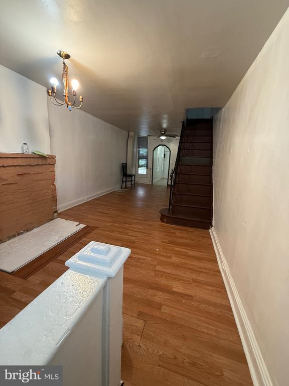 Foto del edificio - 1227 W Saratoga St