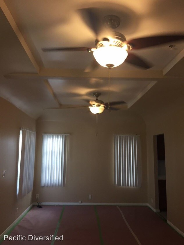 Foto principal - 702-706 N Euclid Ave