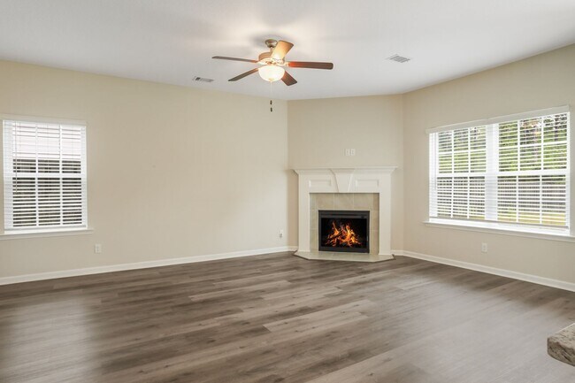 Building Photo - 3bd 2.5ba Home for Rent in Hinesville!