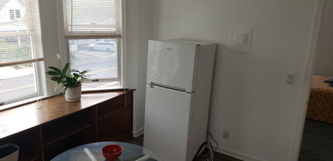 Foto del edificio - 166 Beach 126th St