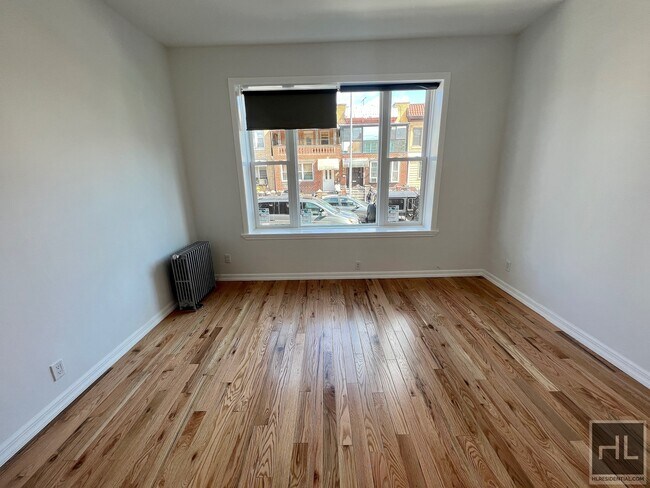 Foto del edificio - 1770 62 STREET