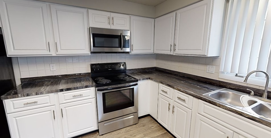 Photo - Alpine Commons Apartments