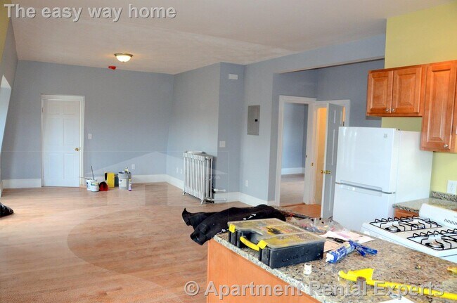 Building Photo - 58 Vinal Ave