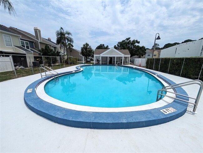 Foto del edificio - 6740 121st Ave N