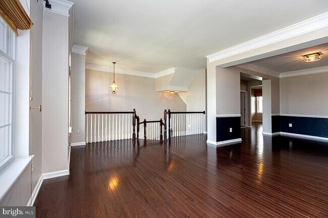 Building Photo - 25588 Creekmore Terrace