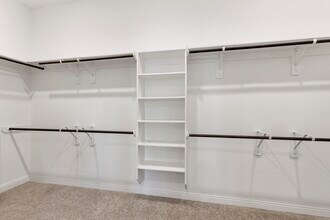 Building Photo - 18855 Collins View Dr