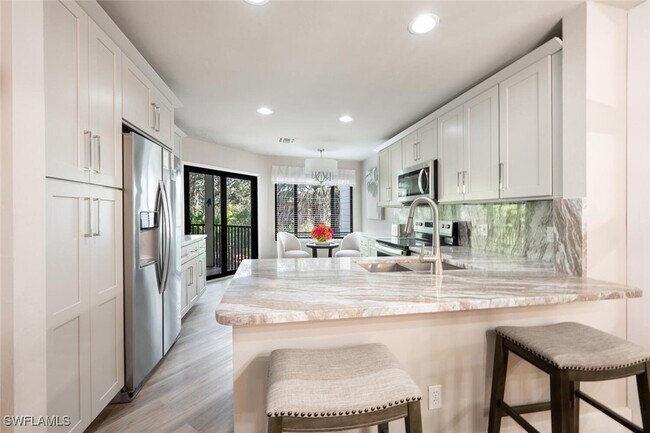 Foto del edificio - 27113 Oakwood Lake Dr