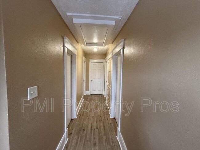 Foto del edificio - 2712 N 40th St