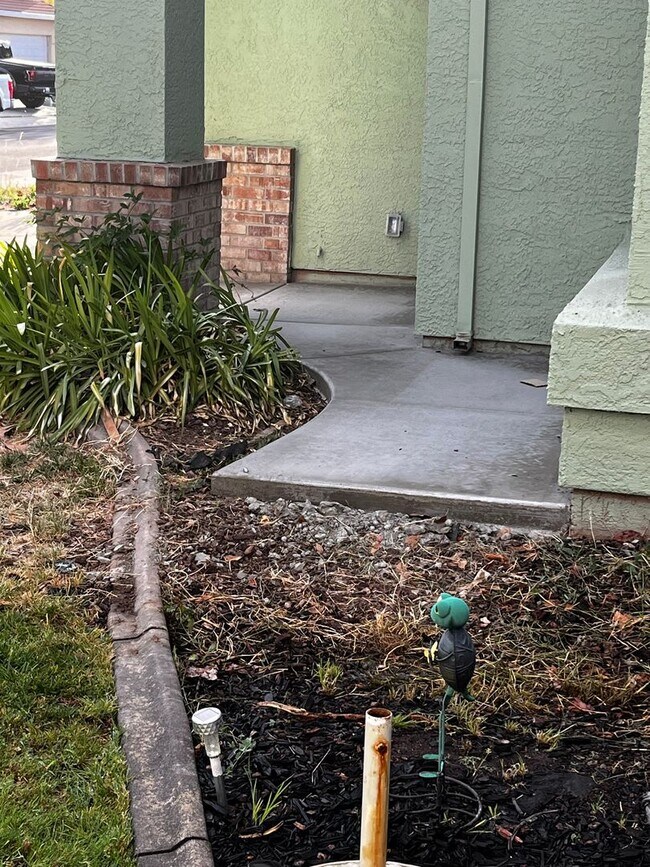 Foto del edificio - Beautiful 3/2 Elk Grove Home