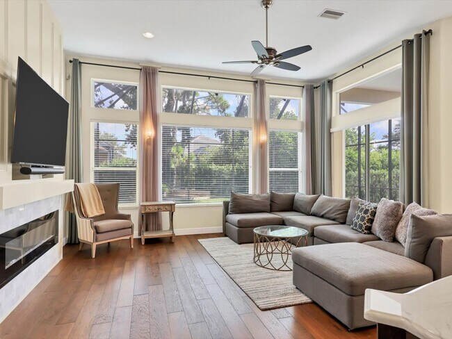 Foto del edificio - Turnkey Furnished Annual Rental