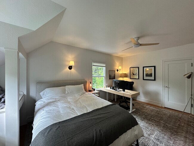 2do dormitorio - 140 NW Maywood Dr