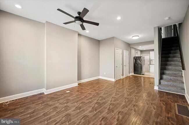 Foto del edificio - 2147 N Marston St