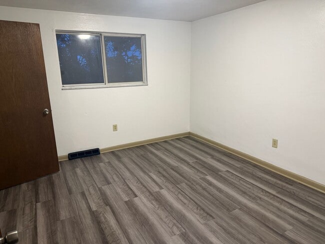 Photo - 2 bed/1 bath Townhome Port Vue, PA