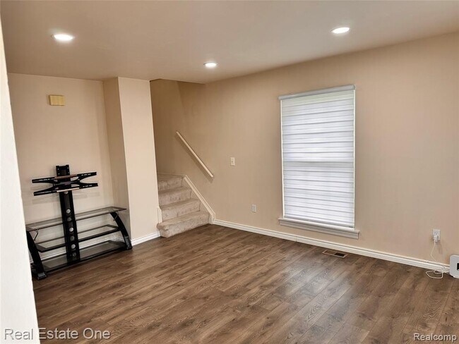 Foto del edificio - 35253 Turner Dr