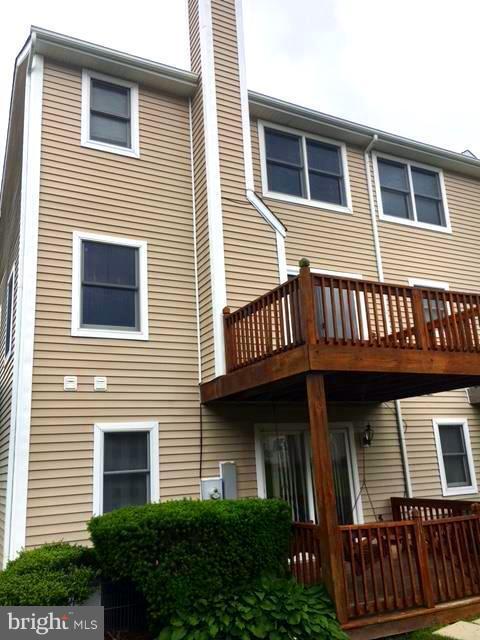 Primary Photo - 400 Schooner Way