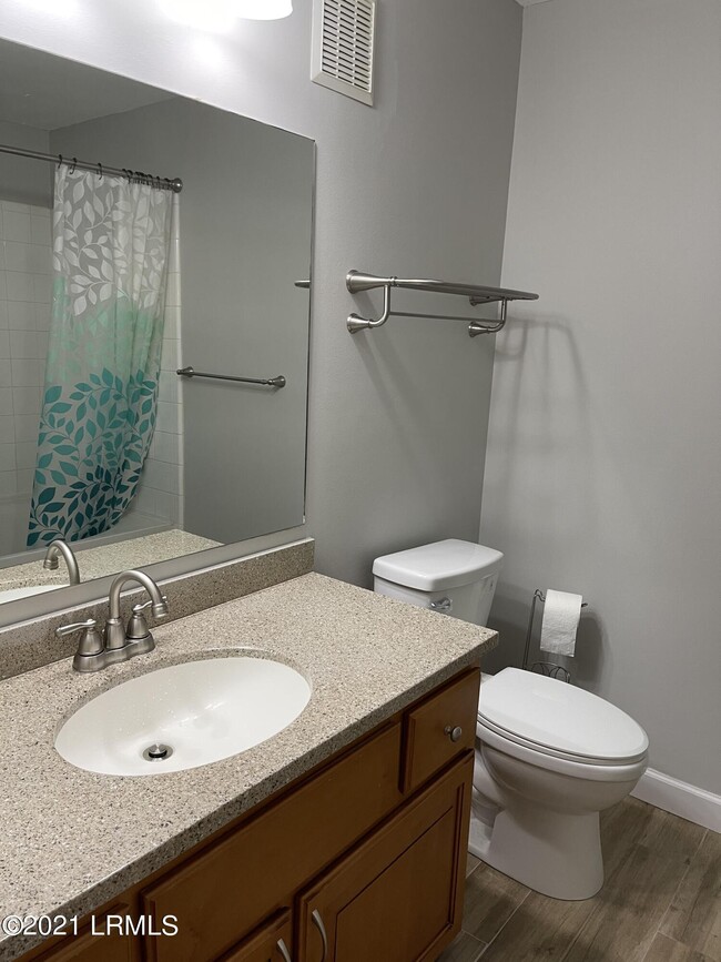 Foto del edificio - 50 Pebble Beach Cove