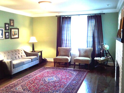 Building Photo - 600 S Walter Reed Dr