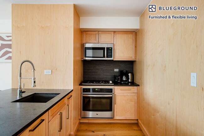 Foto del edificio - 201 East 86th St