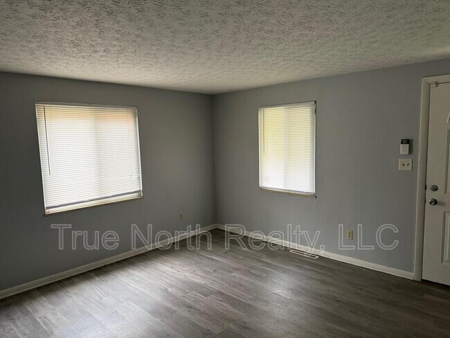 Foto del edificio - 1608 Smith Rd