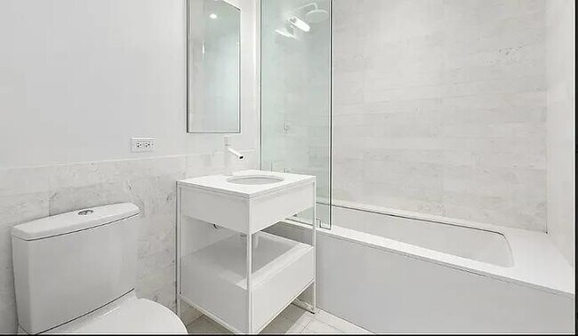 Foto del edificio - 241 Fifth Avenue