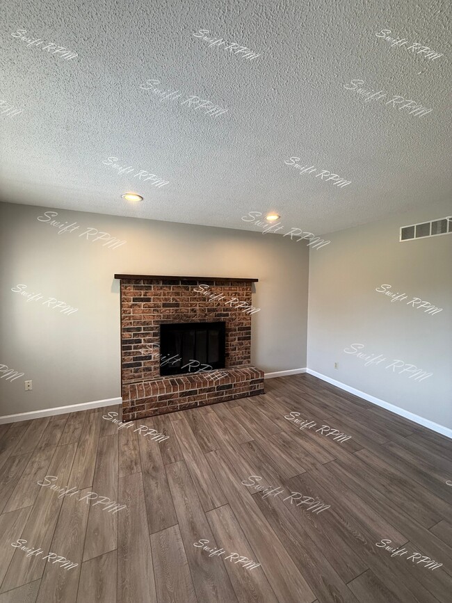 Building Photo - 12913 W 61st Terrace