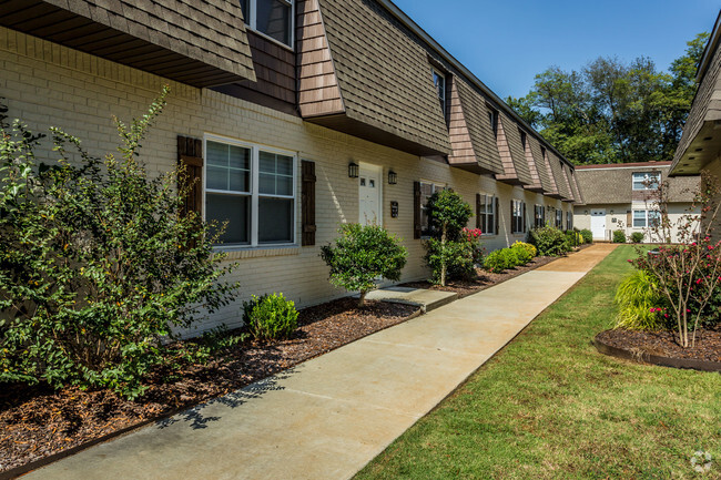 Building Photo - Brookfield Apartment Homes