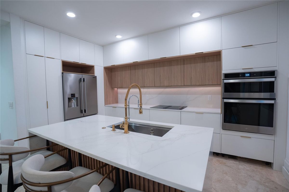 Foto principal - 4041 Devenshire Ct