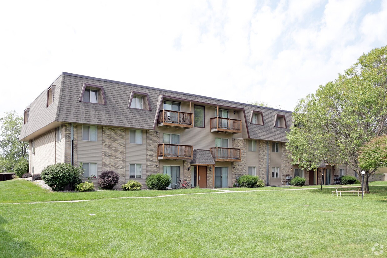 Country Estates of Morningside Apartments Sioux City, IA