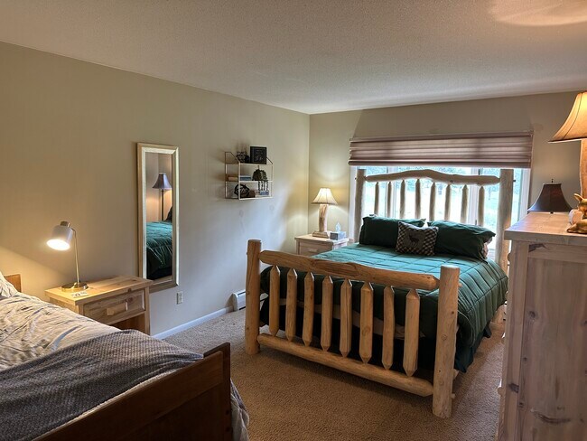 Bedroom. 2 - 1401 Cedar Ln