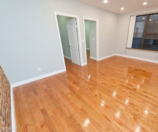 Building Photo - 2533 36th St