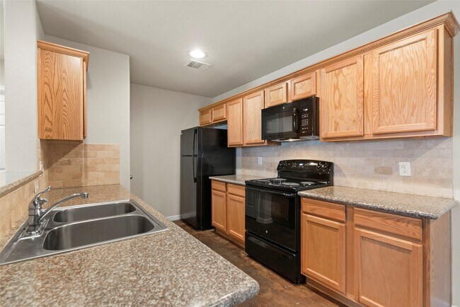 Building Photo - 16940 W Juneau St