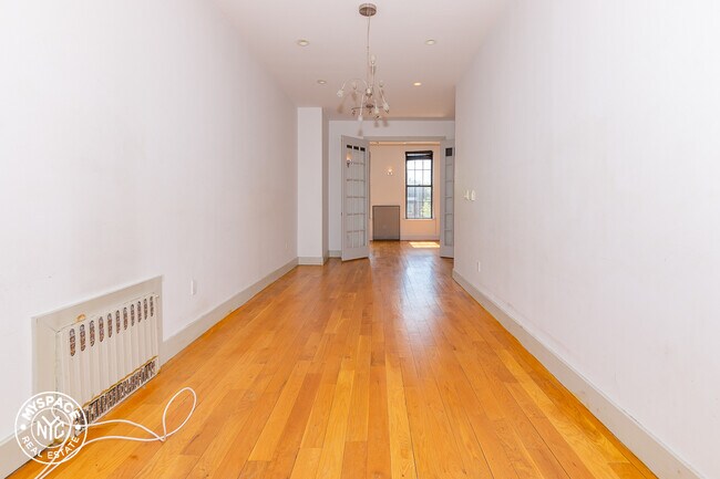 Foto del edificio - 231 Jefferson St