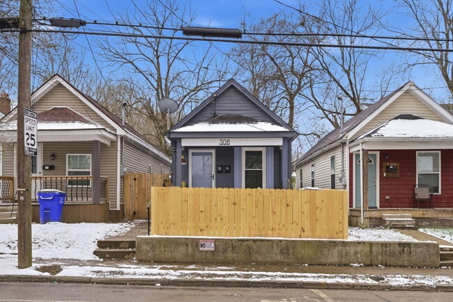 Building Photo - 308 E 7th St