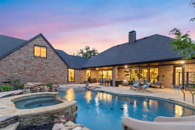 Foto del edificio - 1504 Brook Ln